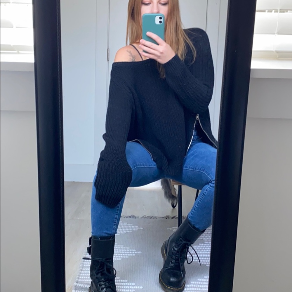 French connection black sidezip oversized sweater